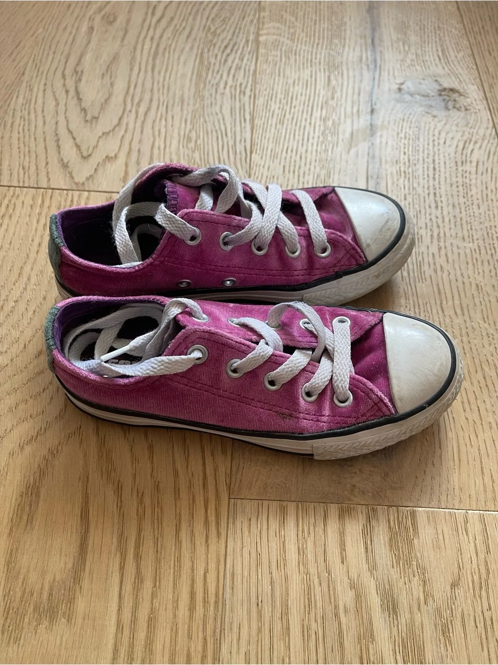 Converse Kids Magenta Canvas Lace-Up Sneakers